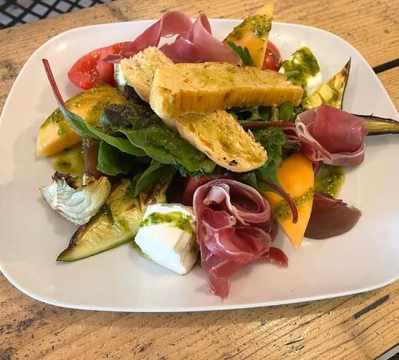 Salade gourmande Salon-de-Provence