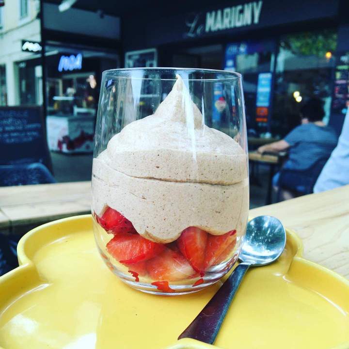 Mousse au spéculos et à la fraise Salon-de-Provence
