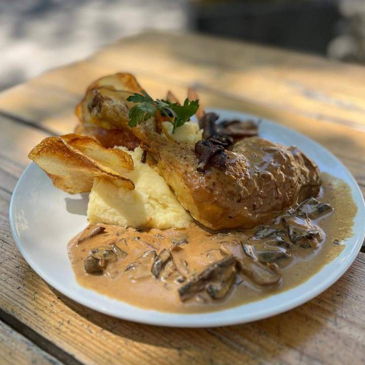Cuisse de poulet sauce forestière Salon-de-Provence 