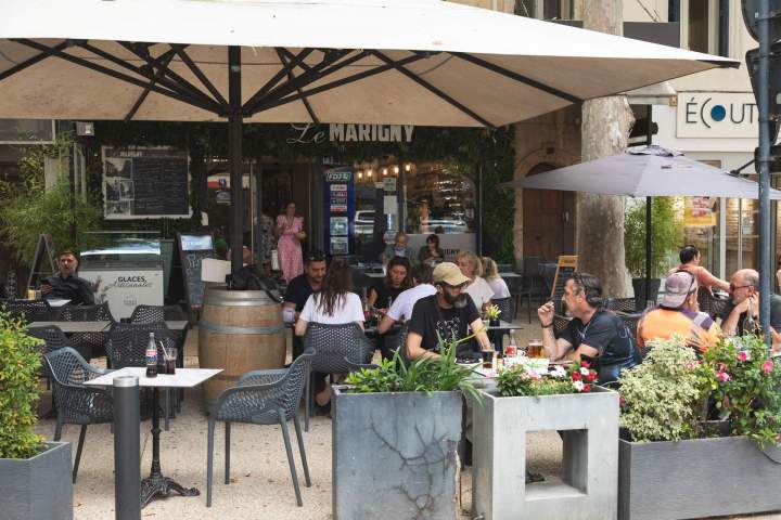 Terrasse ombragée Salon-de-Provence