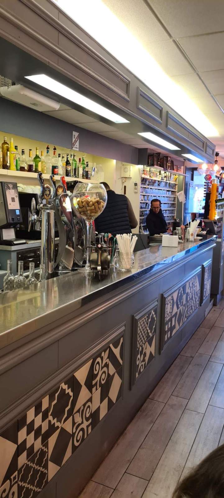 Le bar Salon-de-Provence